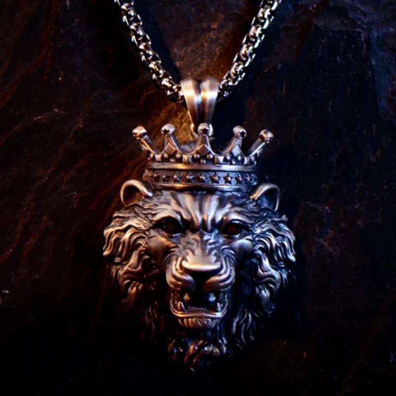 Zodiac Sign Lion Pendant & Chain - Zodiac Radiance